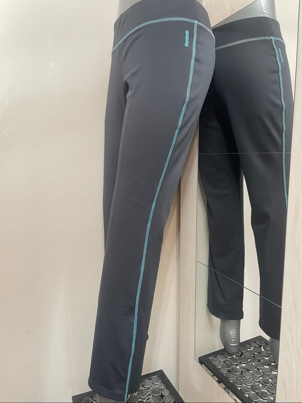 Girls Reebok athletic pants